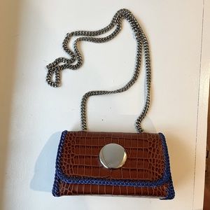 Cross body bag